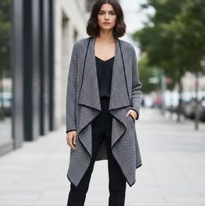 EUC ZARA Knit Size Medium Black & White Draped Waterfall Cardigan!!
